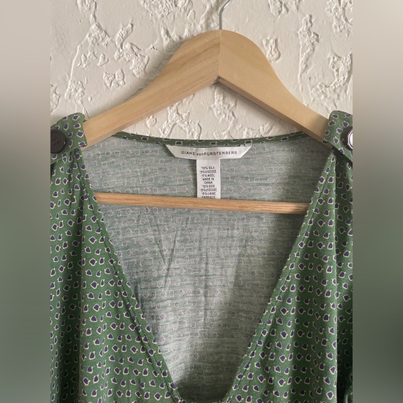 Diane von Furstenberg Green Silk Top Cami - M - Picture 4 of 5